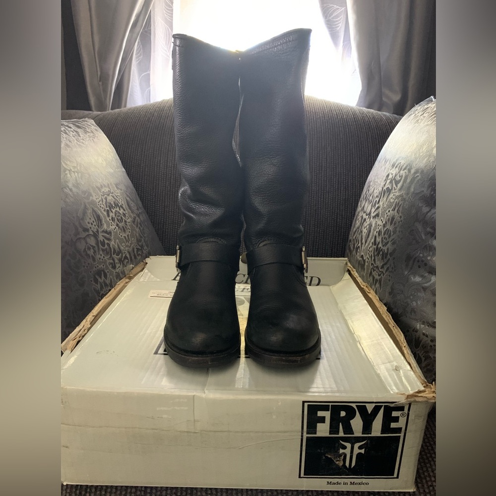 Frye Veronica Slouch Boots (Size 7, Black)